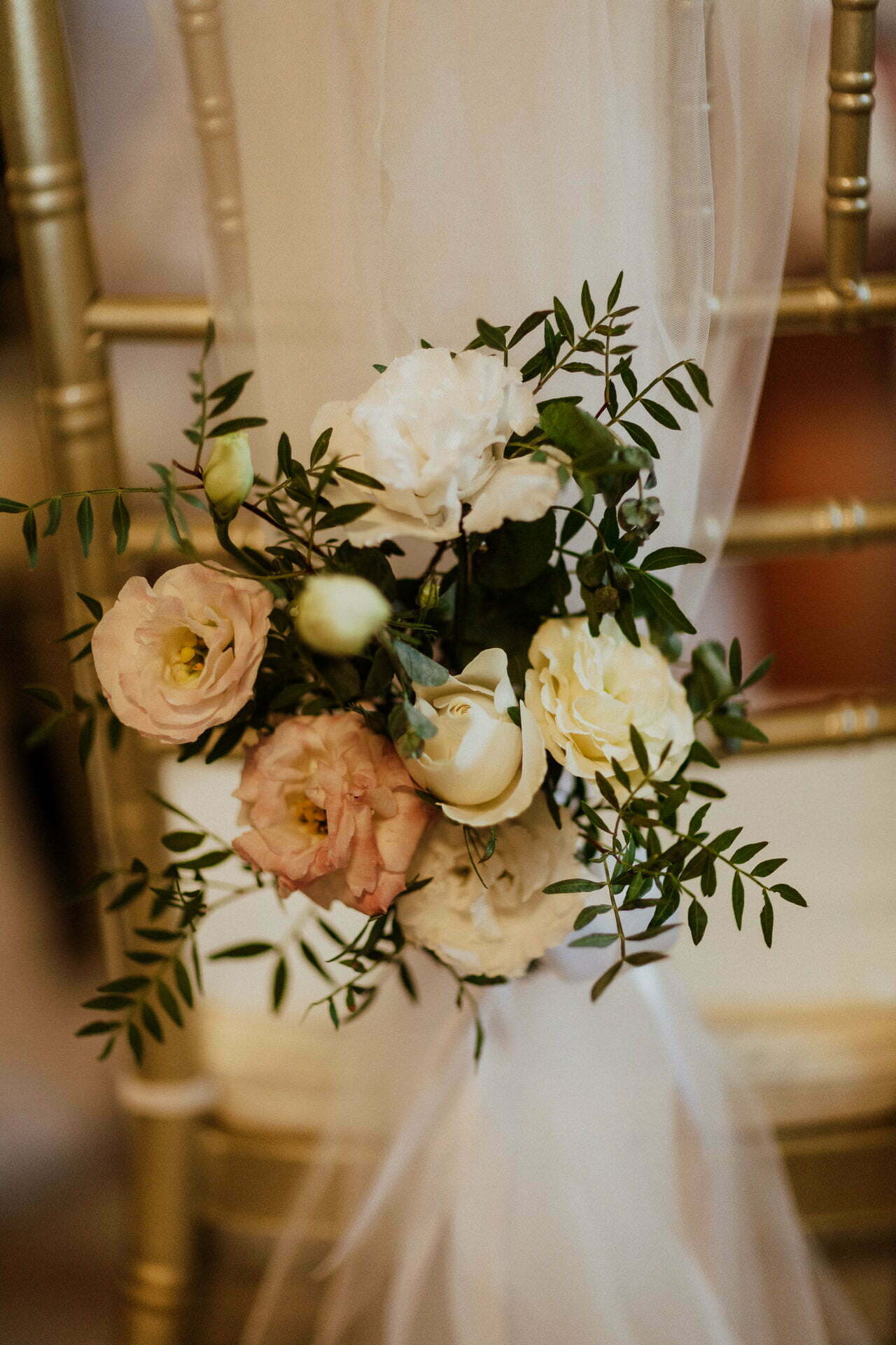 ozdoby ślubne w kościele