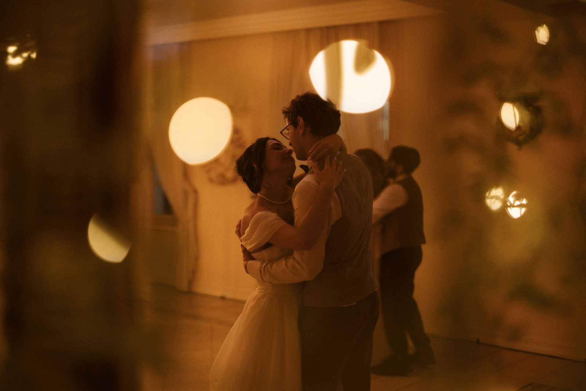 0071 zdjecia slubne pod tarnowem dwor bistuszowa